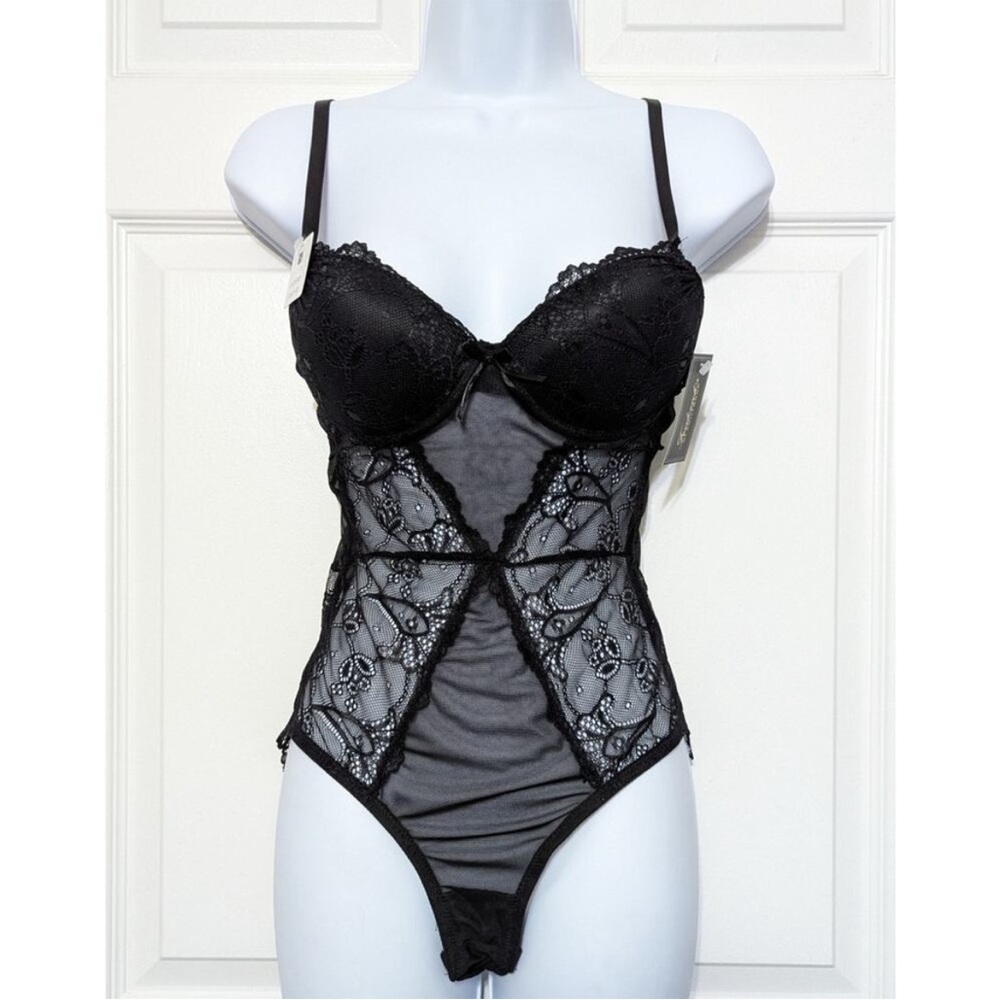 NWT Frederick’s of Hollywood Dina Black Lace & Mesh Extreme Push Up Bodysuit, S